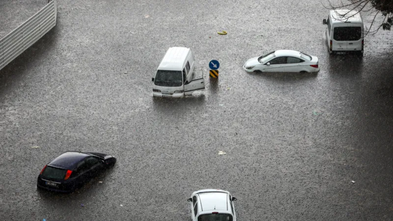 Meteorolojik ekstrem olaylar 2 kat arttı! Çarpıcı tespitler!