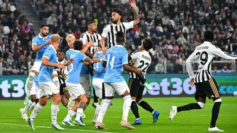 Milli yıldızlarımızın oynadığı dünya devi sahaya çıkaracak futbolcu bulamıyor