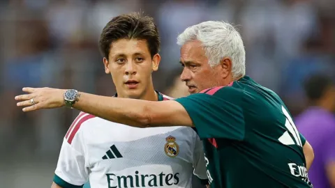 Mourinho'nun bu kararı vermesi çok uzun sürdü! Arda'nın beklediği haber sonunda geldi