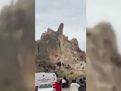 KAPADOKYA PERİBACASI ÇÖKTÜ SON DAKİKA: Kapadokya Peribacası Kazası Ölü Yaralı Var Mı? Son Durum Ne? - fotoğraf 2