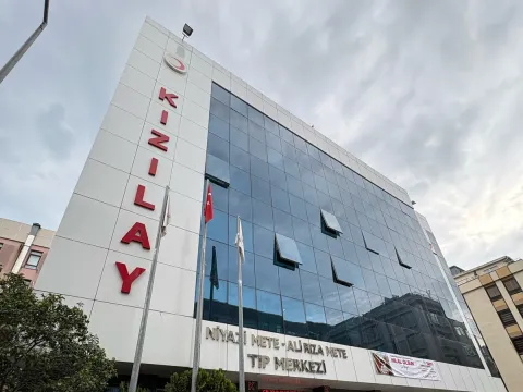Kızılay 500 milyon liralık malını 100 milyona sattı - fotoğraf 4