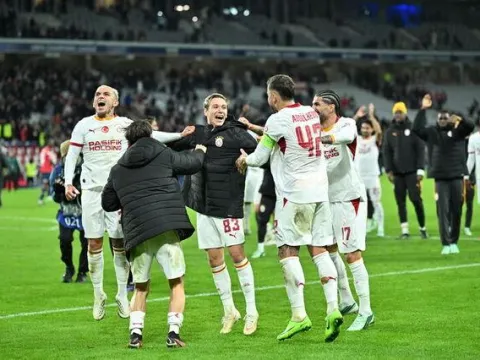 "Galibiyeti hak ettik!" - fotoğraf 2