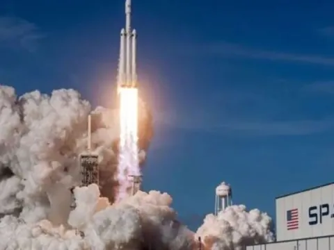 Starlink'i mobil operatöre dönüştürüyor - fotoğraf 1