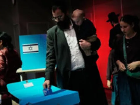 Çin'de rüşvetten hüküm giyen yöneticiye ertelemeli idam cezası - fotoğraf 4