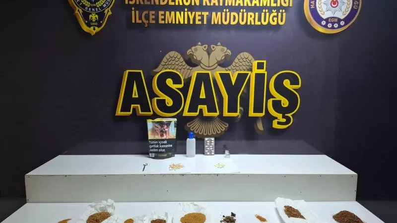 Narkotik Polisleri Uyuşturucu Peşinde