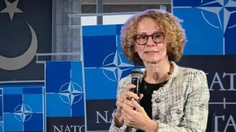 NATO'dan Türkiye'ye övgü dolu sözler: Bir devrime tanık oluyoruz