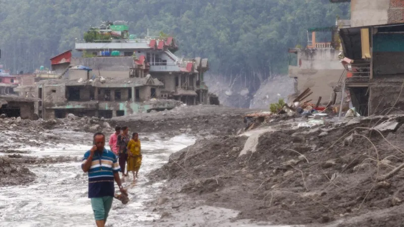 Nepal'de ölümcül sel felaketinin ardından 5.200'den fazla kişi hala kayıp