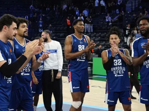 Anadolu Efes'in rakibi Hapoel Tel Aviv - fotoğraf 1