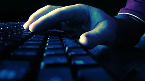 Noterler Birliği 'Güvenli Kapora Sistemi' dolandırıcılığına karşı uyardı