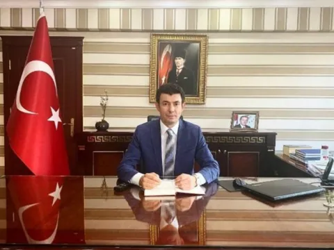 Valilik önünde İhsan Ayrancı’ya veda! Vali Naci Aktaş: Son derece kırgınım, kızgınım - fotoğraf 4