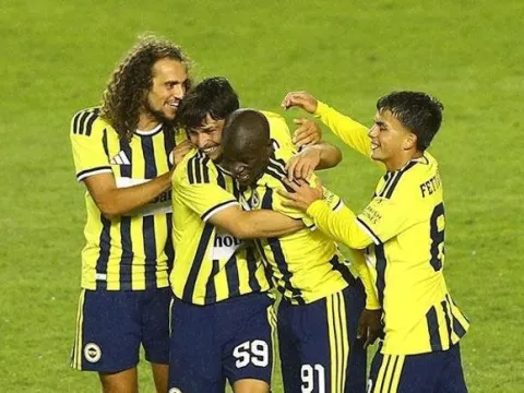 Fenerbahçe’de Mert Hakan ve sakatlık müjdesi! Eli ilk kez güçlü - fotoğraf 3