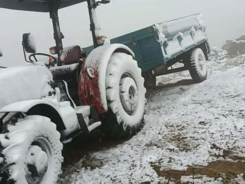Kentte kar sürprizi! Her yer beyaza büründü - fotoğraf 2