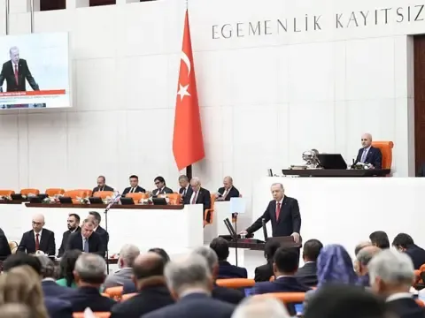 Arınç: 'Cumhurbaşkanı'nın sözlerine güveniyorum ama bunlar gerçekleşmezse seçimler kaybedilir' - fotoğraf 6