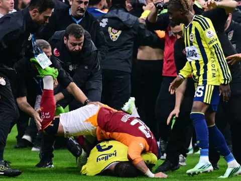 Dev derbide kavga eden Archie Brown ve Abdülkerim Bardakcı'ya tarihi ceza yolda - fotoğraf 1
