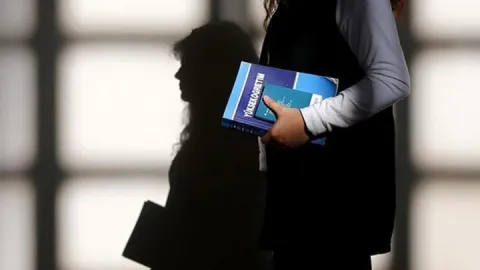 Öğrenci affında yeni gelişme! Yatay geçiş şartları belli oldu