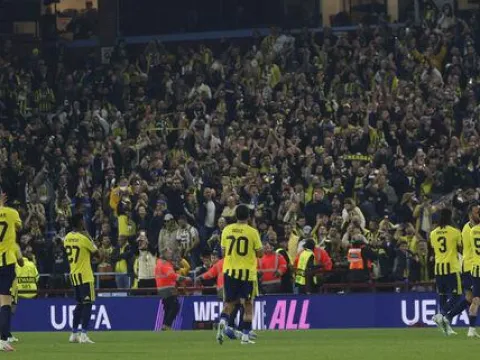Fenerbahçe'nin hezimeti Avrupa'da manşetlerde! - fotoğraf 2