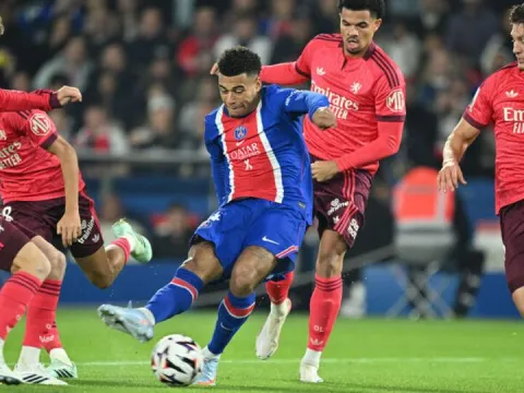 PSG evinde Lyon engelini geçti! - fotoğraf 1