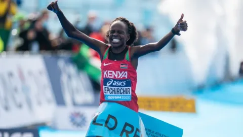 Olimpiyat ve dünya şampiyonuna doping şoku! Geçici olarak yarışlardan men edildi