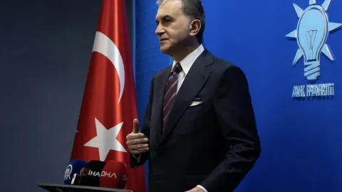 Ömer Çelik: Bu fon şeytanlığının üzerine sonuna kadar gideceğiz