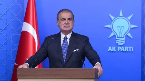 Ömer Çelik'ten Riyad'daki havalimanına yönelik saldırılara kınama
