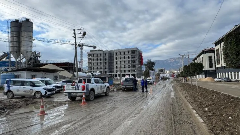ÖNTÜRK: EMEĞİ HİÇE SAYAN BEDELİNİ ÖDER