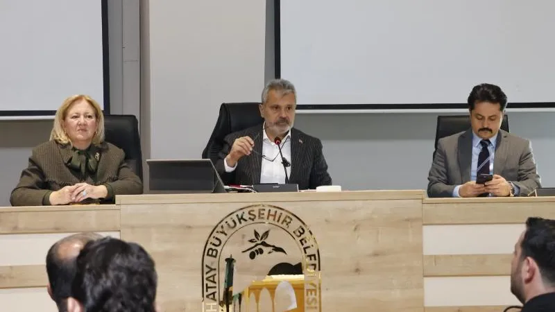 Öntürk: Etrafımız Ateş Çemberi Ama Biz Huzur İçindeyiz