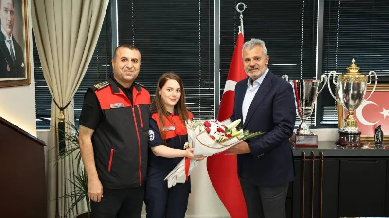 ÖNTÜRK'TEN ATEŞ SAVAŞÇILARINA ÖDÜL