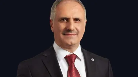 OSMAN ÇELİK KİMDİR? Hazine ve Maliye Bakan Yardımcısı Osman Çelik Emekli Mi Oldu? İşte Biyografisi...