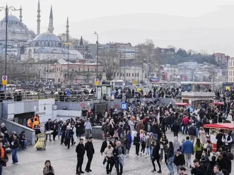 İklim değişikliği mevsim dengesini altüst etti: Sonbahar kısalıyor, ilkbahar uzuyor - fotoğraf 4