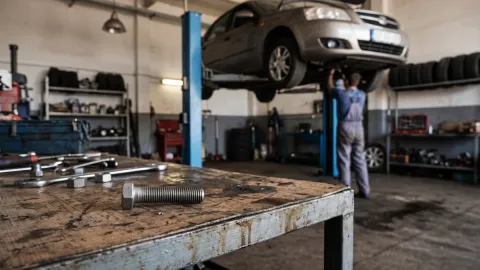 Otomotiv devi 350 TL'lik vida yüzünden 1 milyon 700 bin aracı geri çağırdı