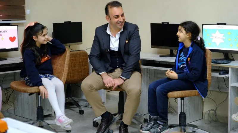Özgün: Yol Haritamızın En Temel Parçası Eğitim