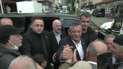 Özgür Özel Arhavi’de... “AK Parti'nin kimyasını bozan insan”