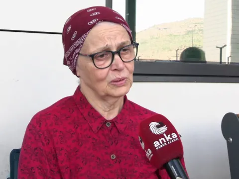 Ne yağmur ne de uzaklık durdurabildi: Desteğe giden kalabalık salona sığmadı - fotoğraf 2