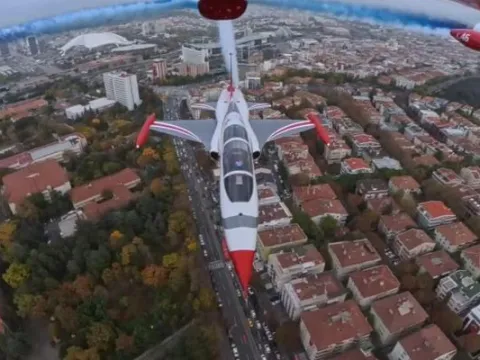 Türk Yıldızları'nın kokpitinden Ankara'daki selamlama uçuşu - fotoğraf 4