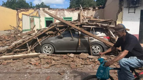 Panama'da 6,1 büyüklüğünde deprem