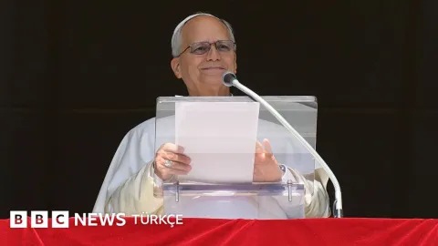 Papa 14. Leo ameliyat oldu: Kanser nedeniyle akciğerinden parça alındı