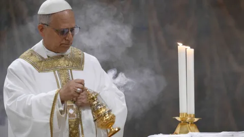 Papa Leo'dan Karadeniz çağrısı: Ellerini açıp dua etti