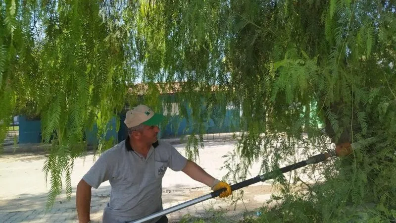 PARKLARA ONARIM VE BAKIM ÇALIŞMALARI