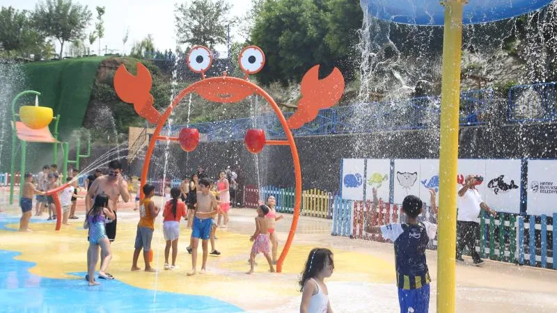 PAYAS SU OYUN PARKINDA ÇOCUKLAR GÖNÜLLERİNCE EĞLENDİ