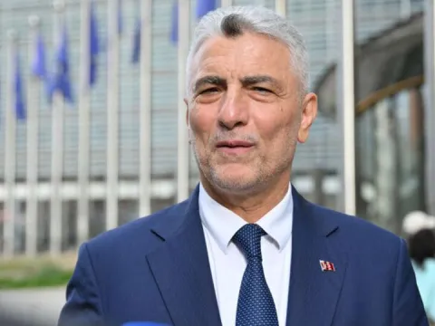 Bakan Bolat'tan suç duyurusu - fotoğraf 1