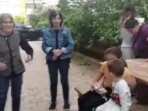 Son dakika... AK Parti Sözcüsü Çelik: Deprem olunca tüm kurumlarımız anında sahaya iniyor - fotoğraf 4