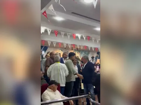 CHP'den AKP'ye geçen belediyenin ilk toplantısında kavga çıktı: Başkana su şişesi fırlatıldı - fotoğraf 2