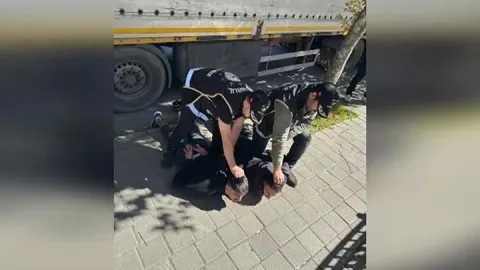 Polisin dikkati yaşanacak silahlı eylemi engelledi