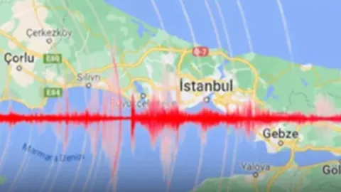 Prof. Dr. Osman Bektaş anlattı! Marmara'da korkutan hareketlilik: 10 yıllık deprem detayı ortaya çıktı
