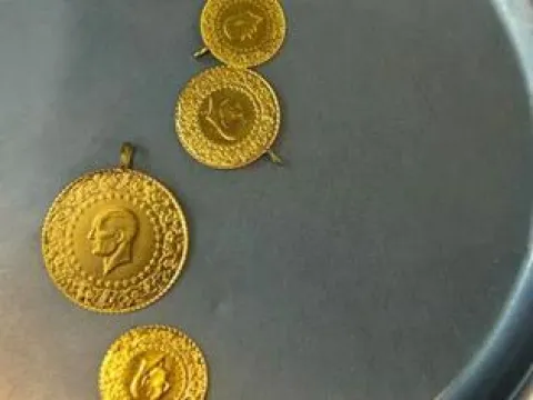 6 EKİM ALTIN FİYATLARI CANLI: Kapalıçarşı’da Gram, Çeyrek ve Cumhuriyet Altını Ne Kadar? Altın Neden Düşüyor? - fotoğraf 2