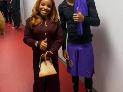 Osimhen Yamal'ı bir anda kolundan tutup getirdi! Galatasaray-Barcelona maçı sonrası dikkat çeken olay - fotoğraf 4