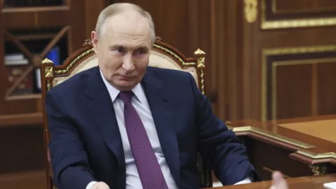 Putin'den Norveç ve Finlandiya liderleriyle sürpriz görüşme