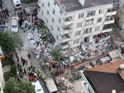 Yeni Parti'den AYM'ye isim savunması - fotoğraf 1