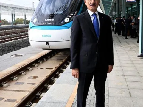 Bakan Uraloğlu, milli hızlı trenle Ankara-Kırıkkale hattında test sürüşü yaptı - fotoğraf 1