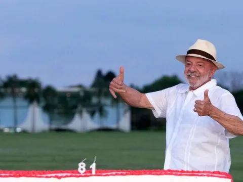 Seçimi kaybetti ABD'ye kaçtı - fotoğraf 3